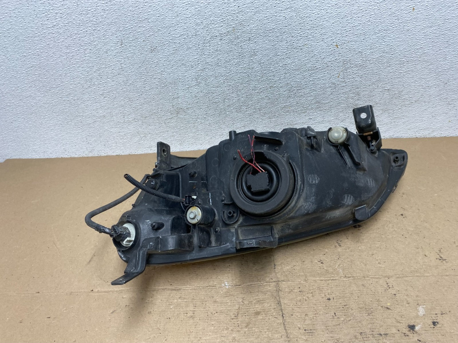 2001 - 2003 Honda Civic Coupe Headlight Halogen Right Passenger Rh AF5139 DW4