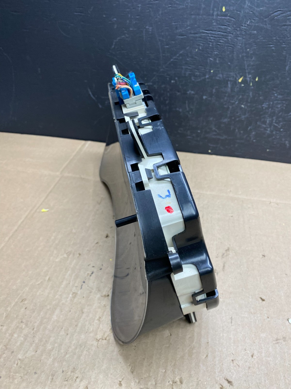 2006 - 2009 GMC Envoy Speedometer Cluster Gauge Oem AB9479   DG2