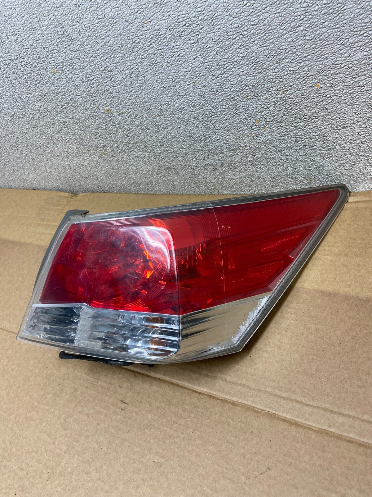 2008 to 2012 Honda Accord Sedan Tail light Right Passenger RH Side AB2582 DW1
