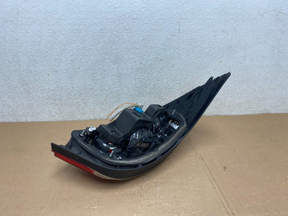 2008 2009 2010 BMW 5 525i 530i Right Passenger Rh Tail Side Light Oem M0322 DW6