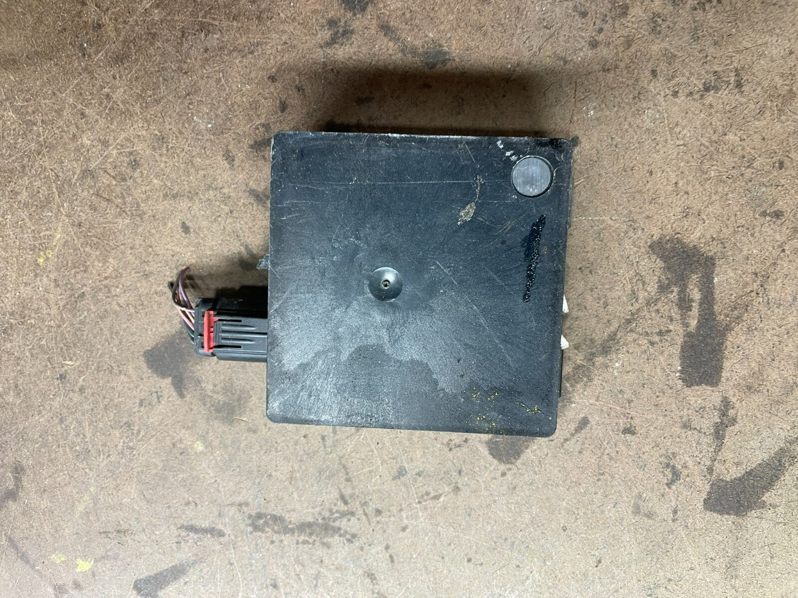2013 to 2018 Ford Lincoln Rear Radar Blind Spot Module i6749 DG1 OEM1