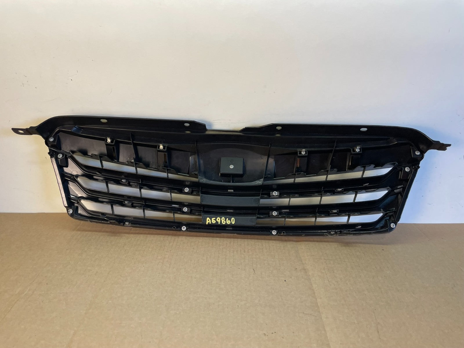 2010 - 2012 Subaru Legacy Outback Wagon Front Grill Grille AG9860 DG4