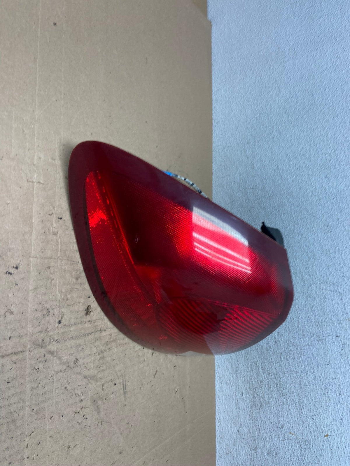 2000 2001 2002 2003 Ford Taurus Left Driver Lh Side Tail Light AE6440 LK2
