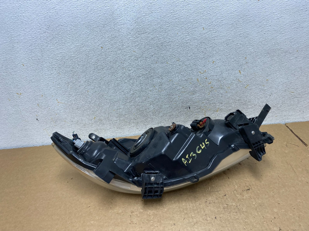 2009 to 2010 Toyota Corolla Left Driver LH Headlight AI3645 DW7