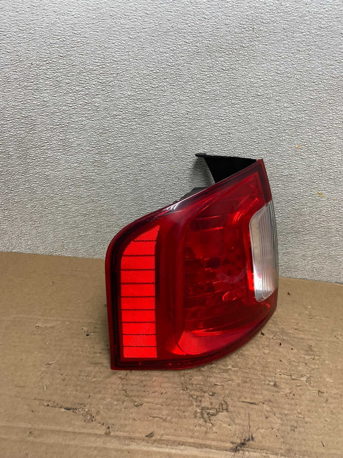 2011 2012 2013 2014 Ford Edge Tail Light Left Driver Lh Side Oem AB4947 LK2