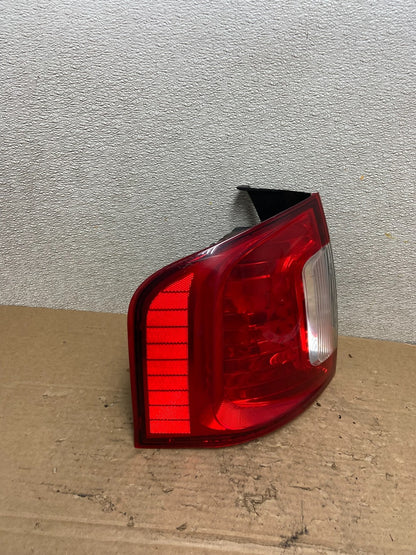 2011 2012 2013 2014 Ford Edge Tail Light Left Driver Lh Side Oem AB4947 LK2