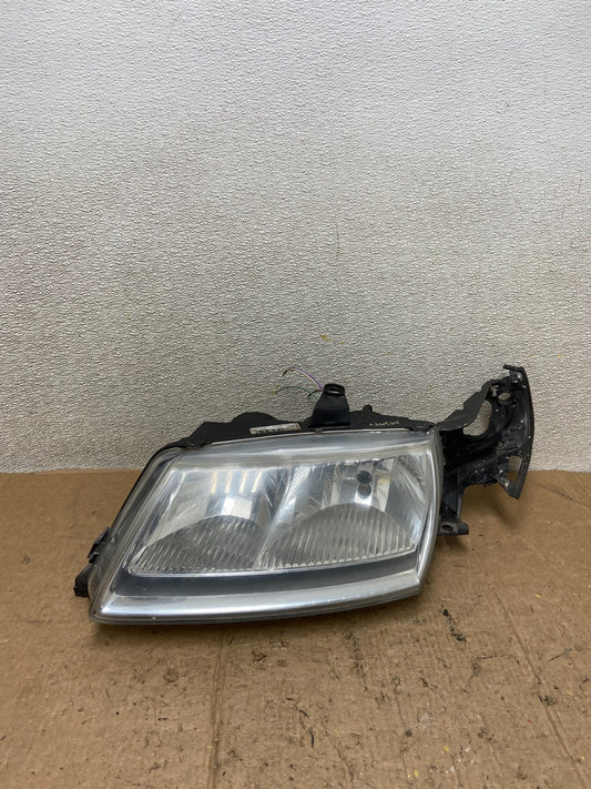 2002 to 2005 Saab 9-5 Left Driver LH Side Halogen Headlight OEM AA4289 DW0