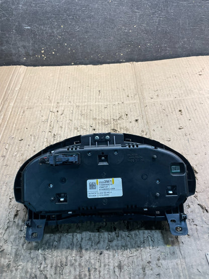 2015 Buick Regal Speedometer Cluster Gauge Oem X9852 DG5