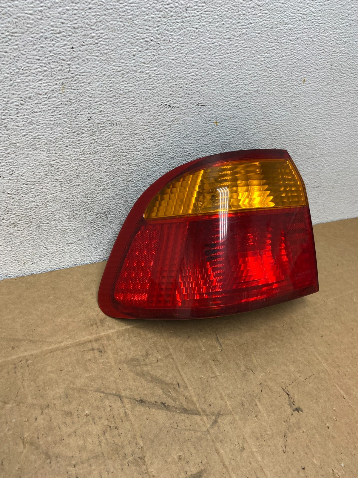 1999 2000 Honda Civic Sedan Left Side Tail Light AD6230 DW2