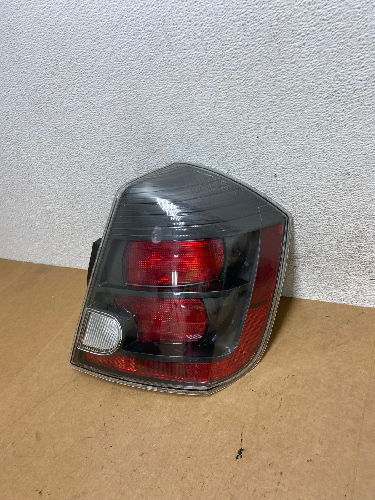 2007 to 2012 Nissan Sentra Right Passenger Rh Black Tail Light AE3202 LK1