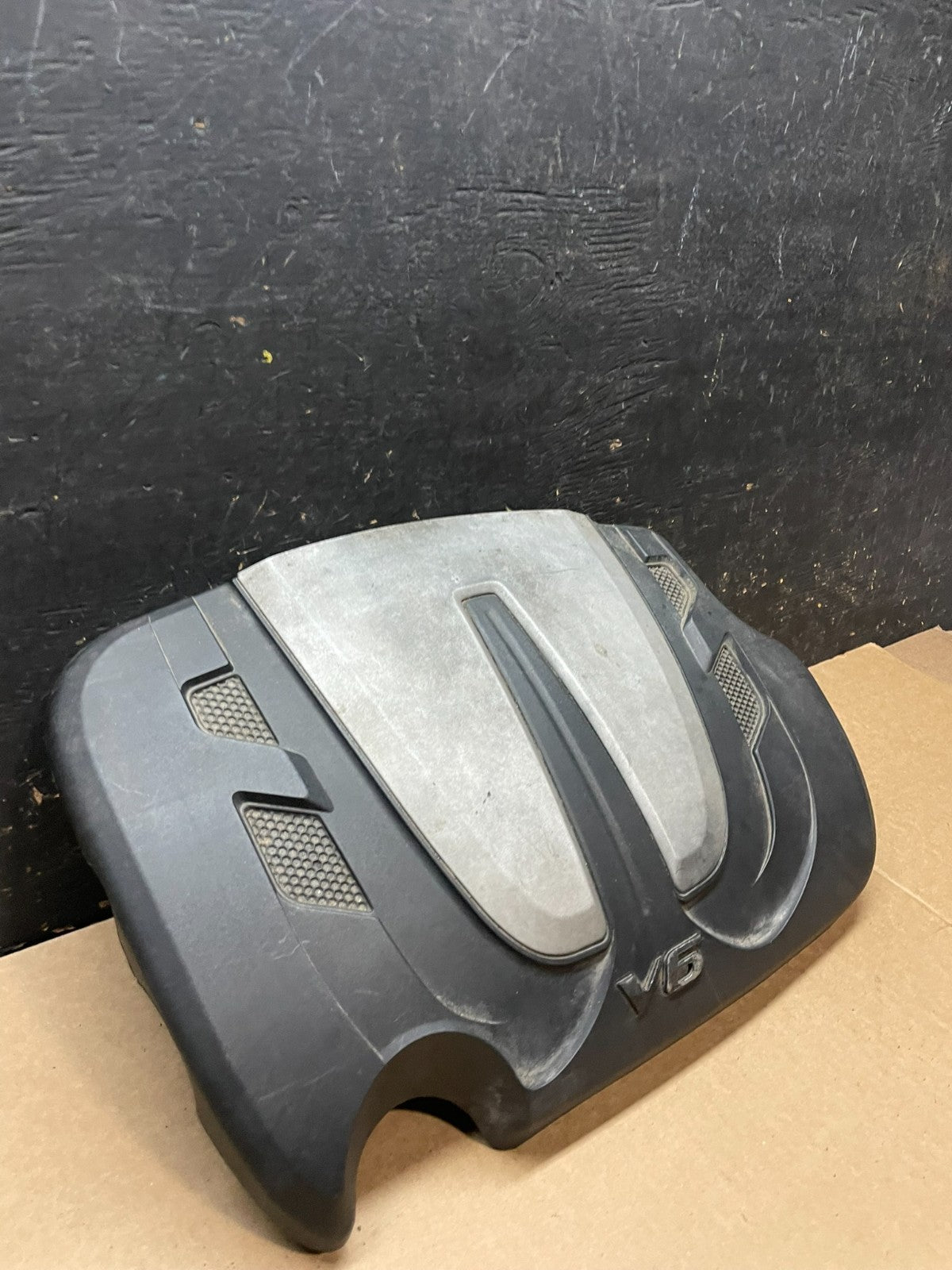 2009 - 2012 Kia Sorento Engine Cover  Engine Cover 29240-3c240 Y9717 DG1