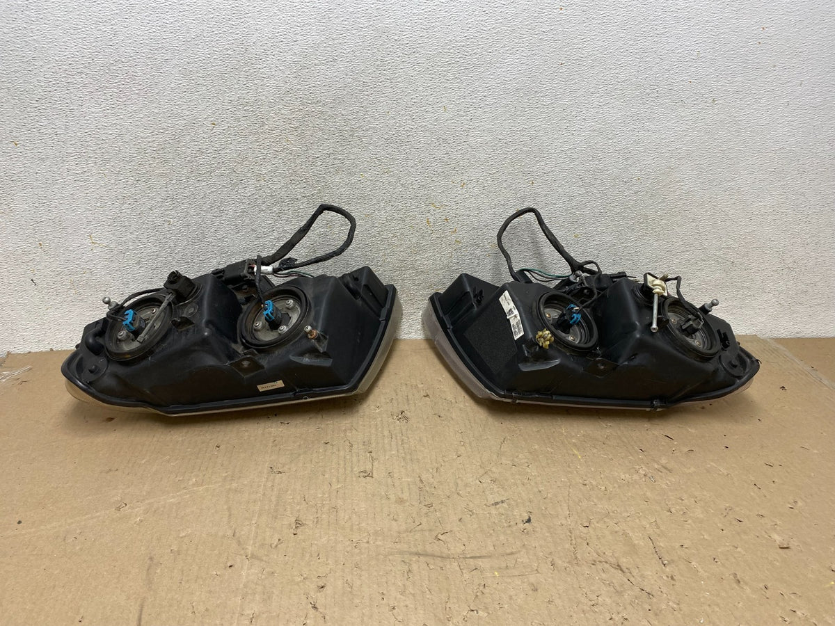 1999 - 2004 Jeep Grand Cherokee Left+Right Set Halogen Headlights AH7653 DW5