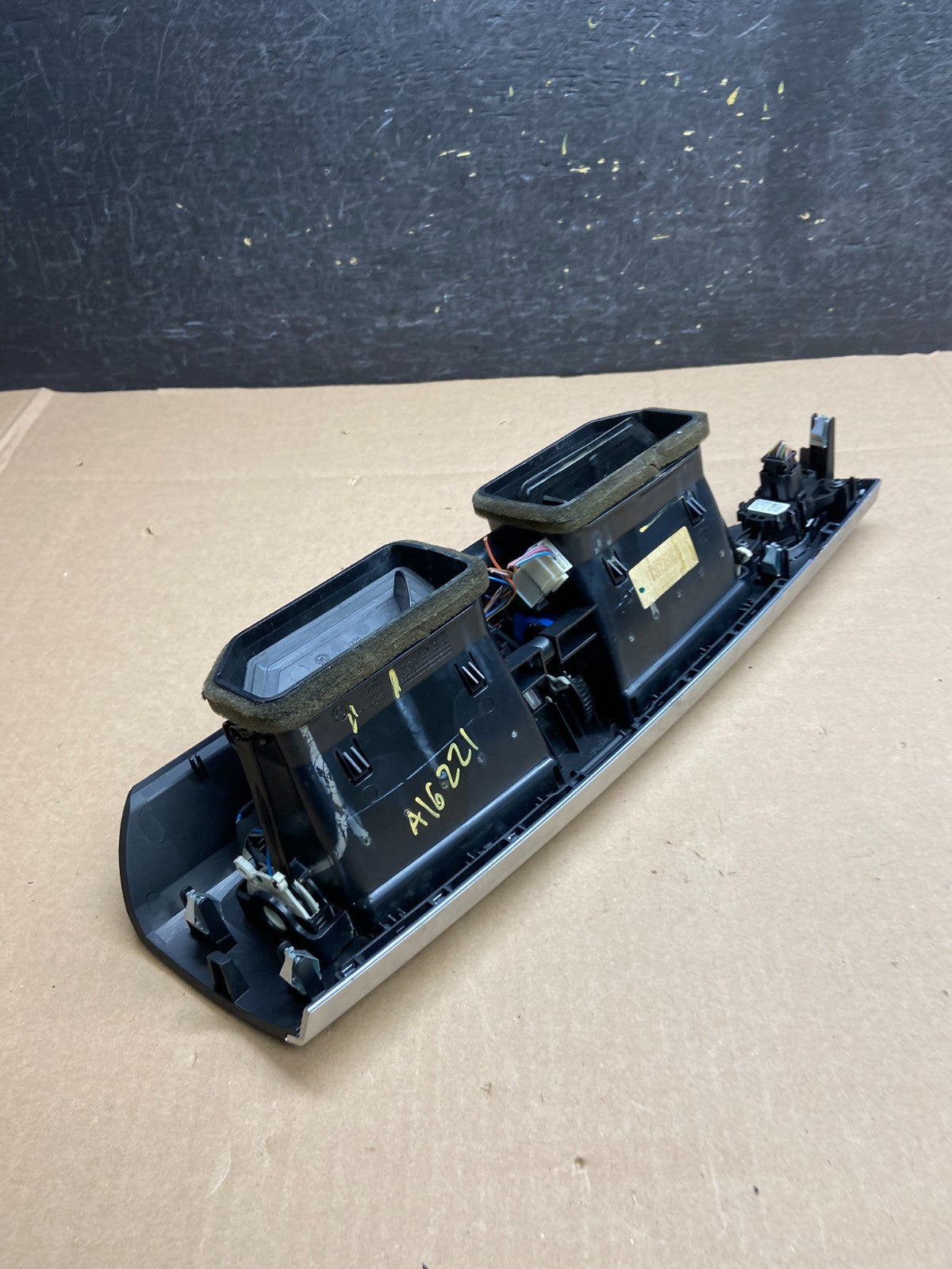 2011- 2017 BMW X3 F25 Center Dash Trim Molding w/ Air Vents AI6221 DG5