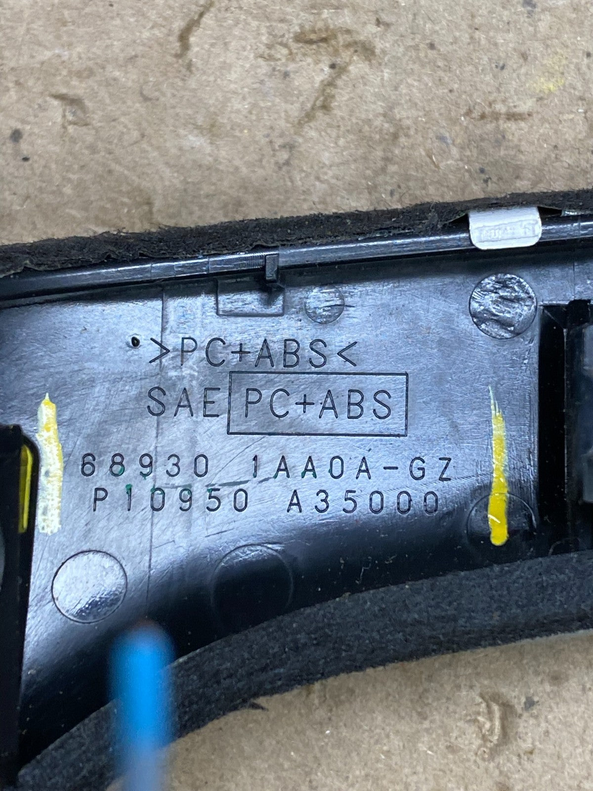 2009-2010 Nissan Murano Dash Trim Panel With Hazard Buttom Switch OEM u4841 DG6