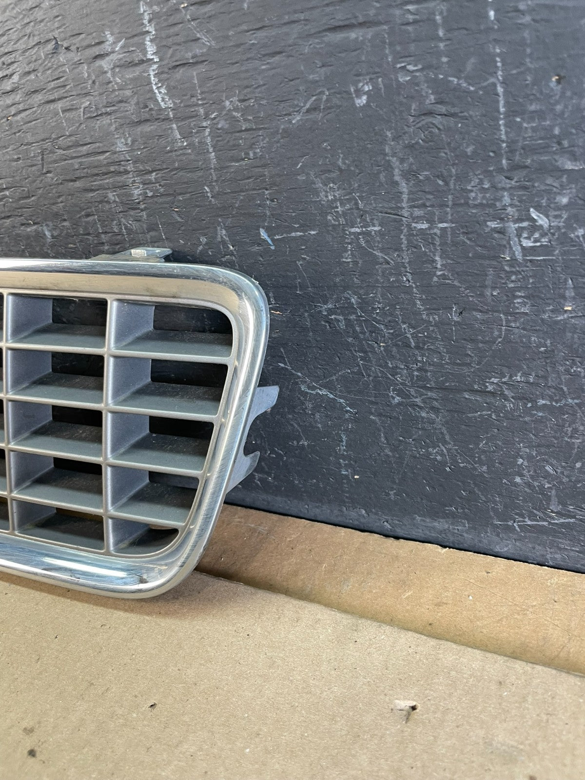 2004 2005 2006 Volvo S80 Front Upper Grill Grille Oem AC1864 DG1