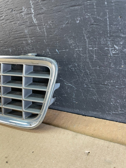 2004 2005 2006 Volvo S80 Front Upper Grill Grille Oem AC1864 DG1