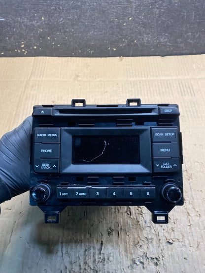 2016 to 2017 Hyundai Sonata Radio CD Player AM/FM Audio Oem W3983 DG0
