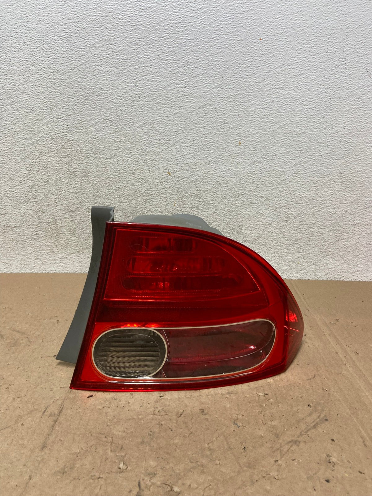 2006 2007 2008 Honda Civic Right Passenger Rh Side Tail Light AG5344 LK0