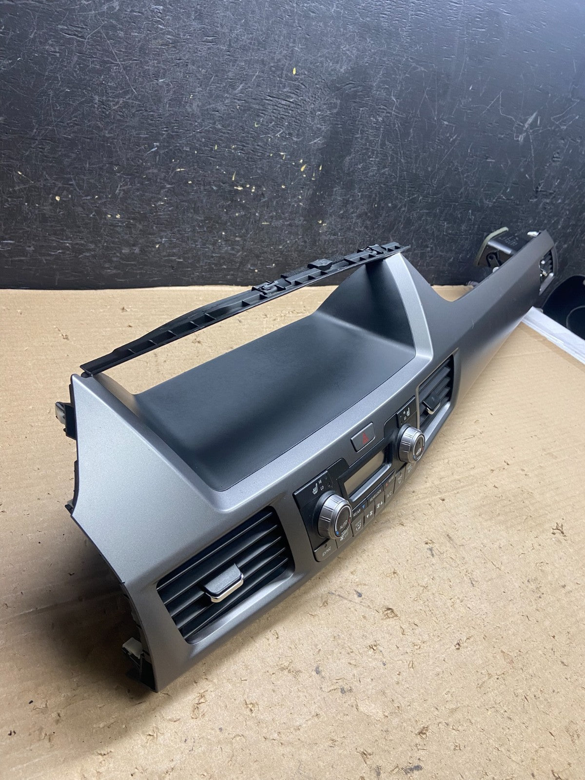 2011-2013 Honda Odyssey Dash Climate Control A/C Display Trim Bezel AH5376 DG3