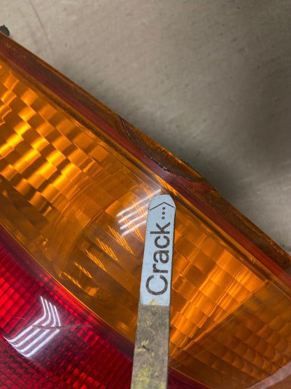 2002 2003 2004 Honda Odyssey Left Driver LH Side Tail Light AH6709 LK4