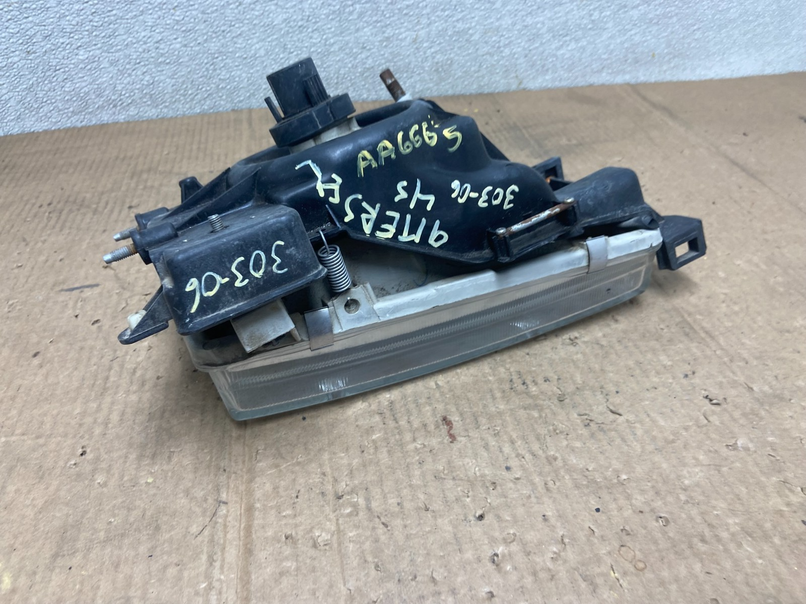 1990 to 1994 Toyota Tercel Left Driver Side Tail Light AA66655