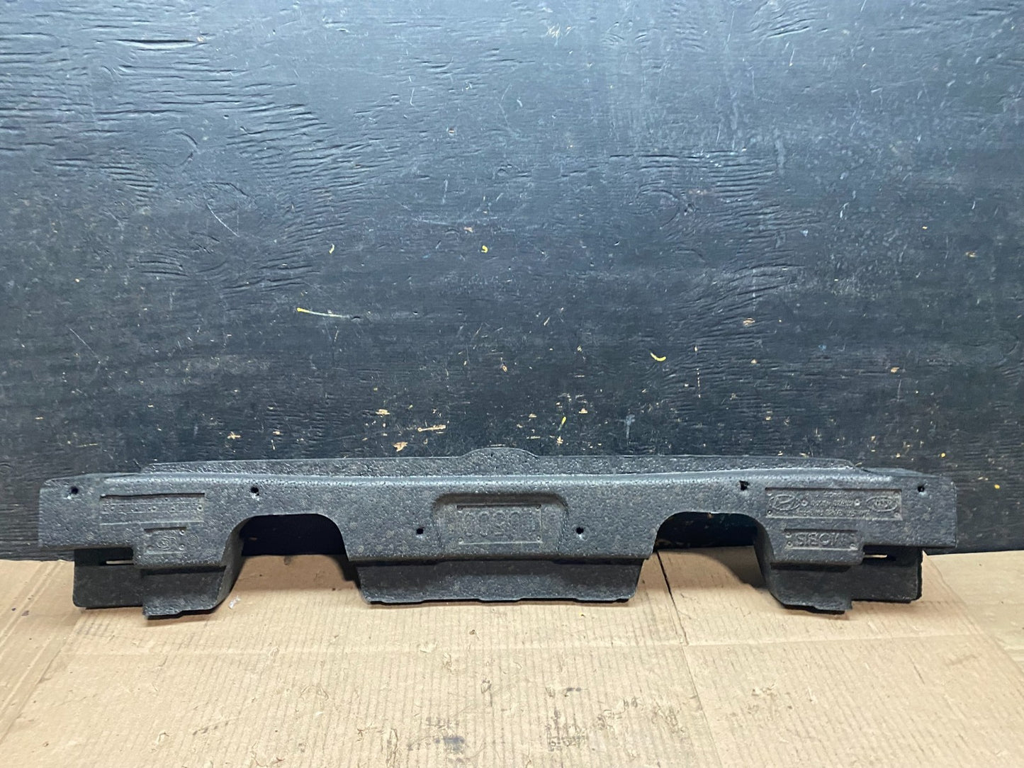2014 to 15 Kia Sorento w/o Sport Package Rear Bumper Impact Absorber Foam W46093
