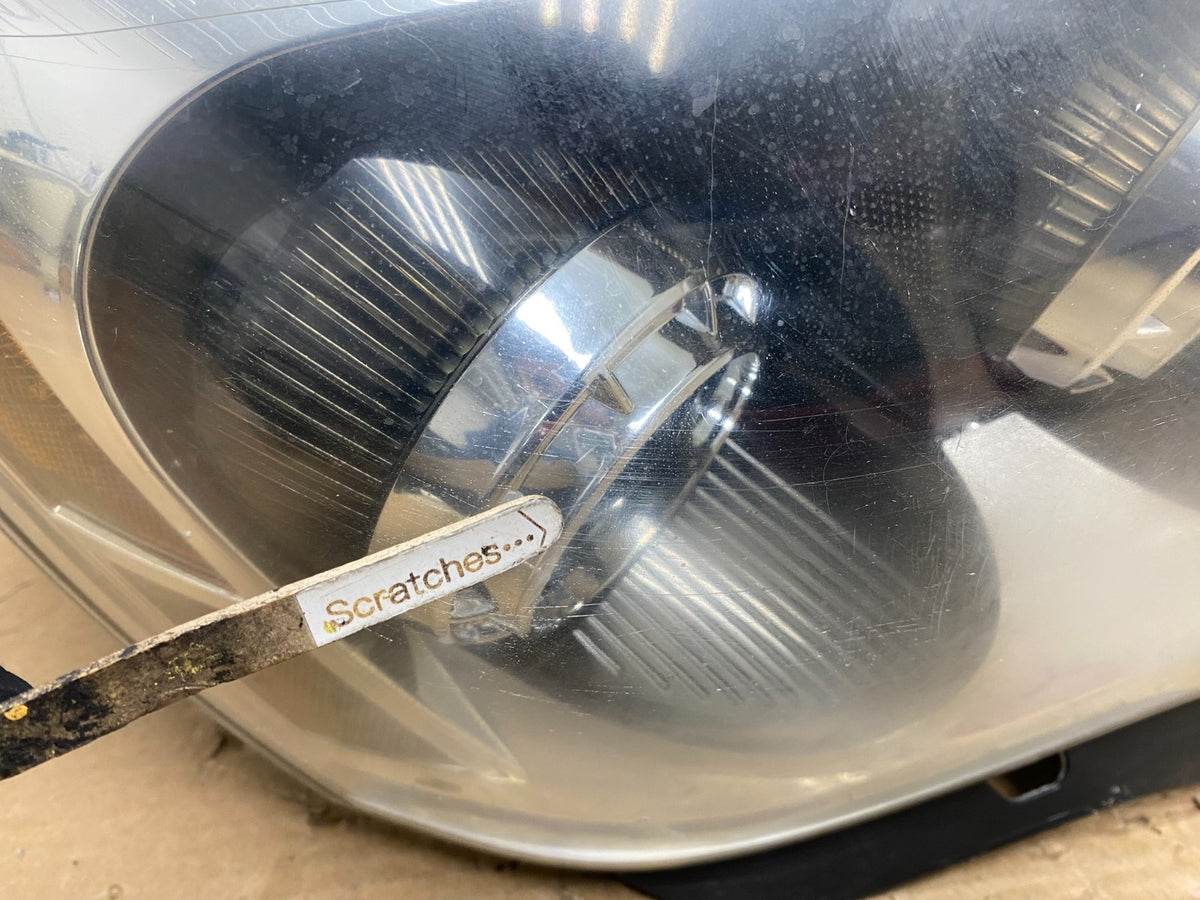 2007 to 2012 Gmc Acadia Halogen Headlight Right Passenger Side AH9010 DW3