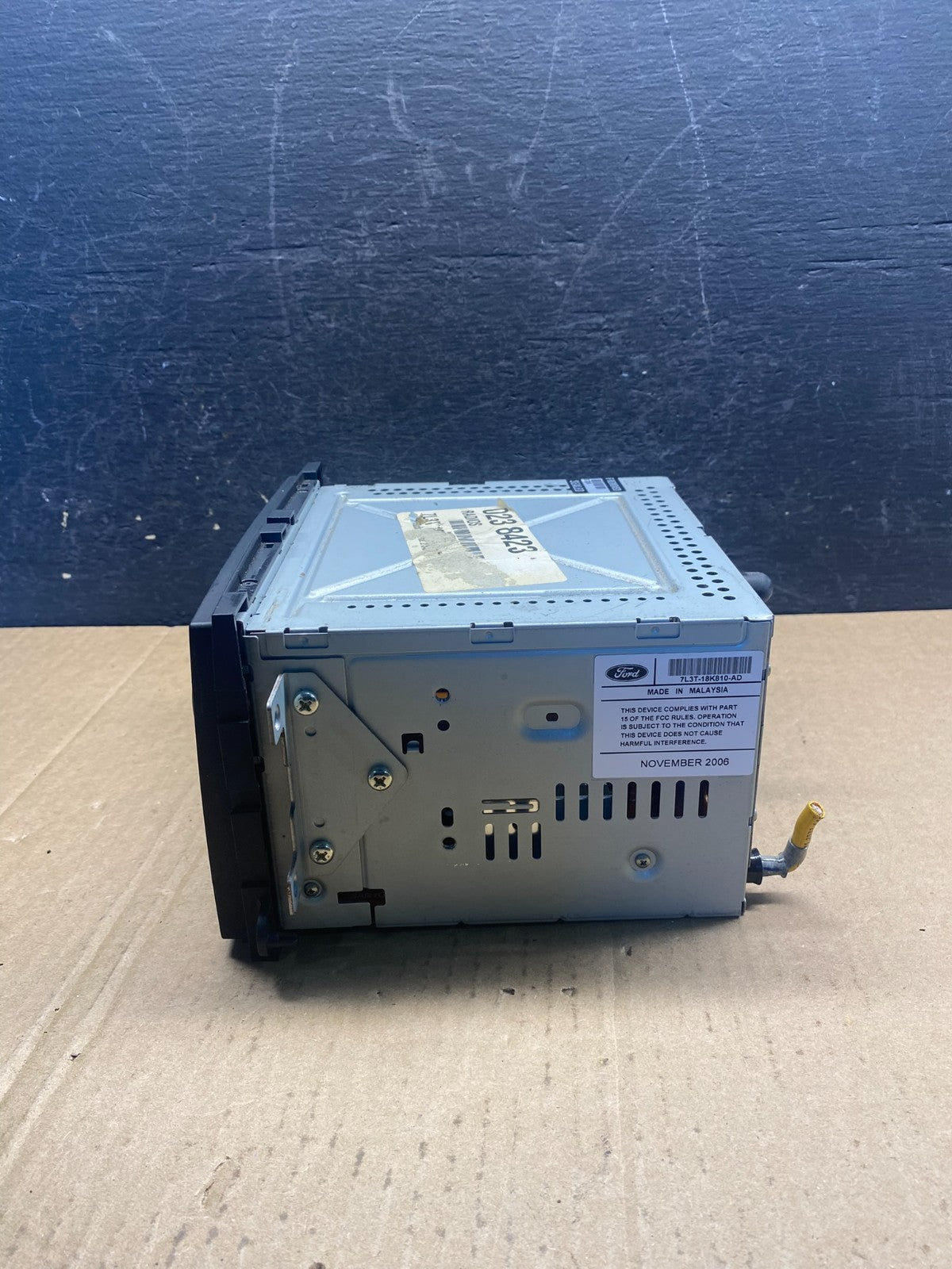 2007 to 2008 Ford F150 Mustang Radio Stereo Audio AM/FM ag3754 DG1
