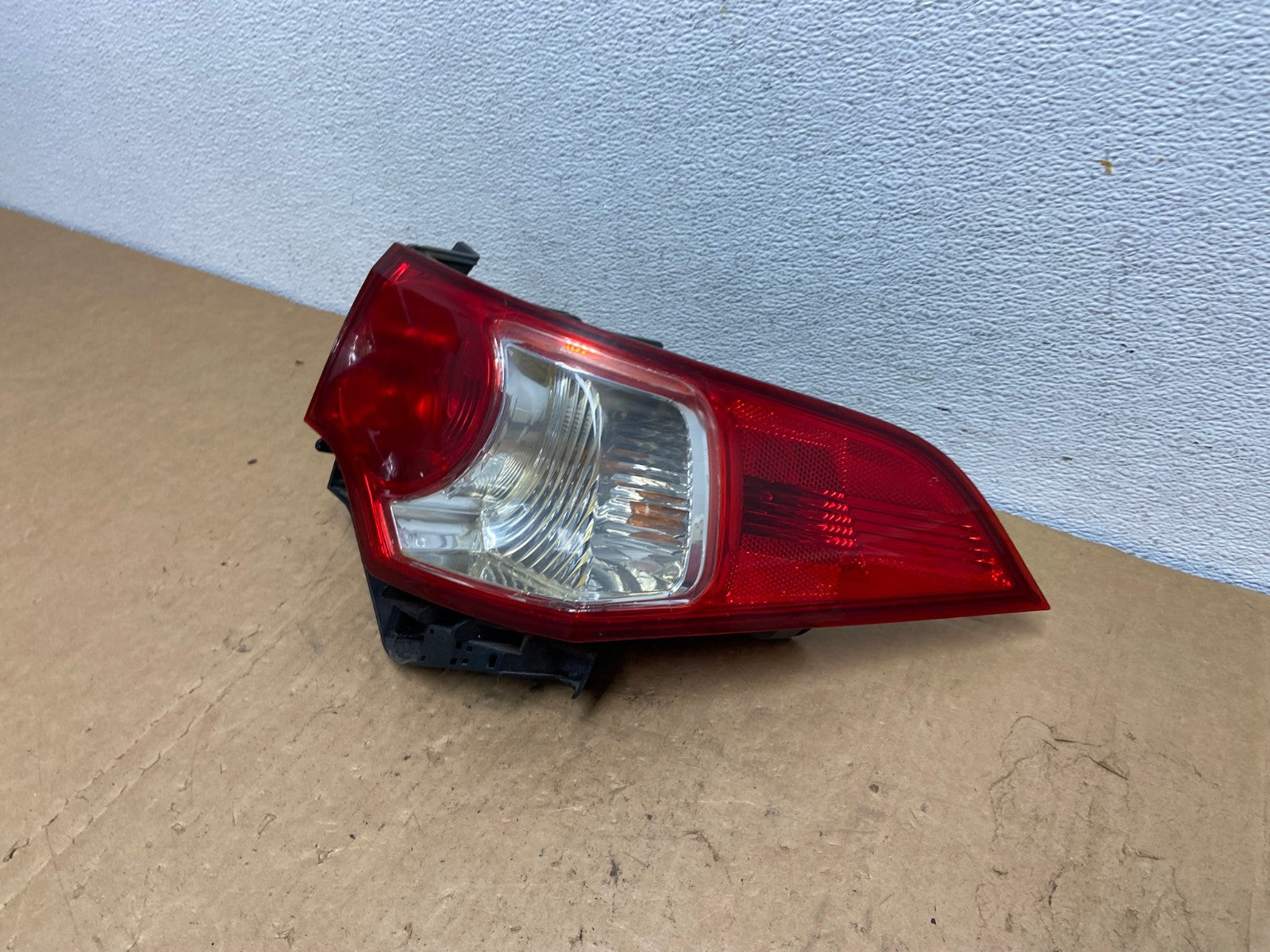 2009 2010 Acura Tsx Sedan Right Passenger Rh Side Tail Light AD1285 LK1