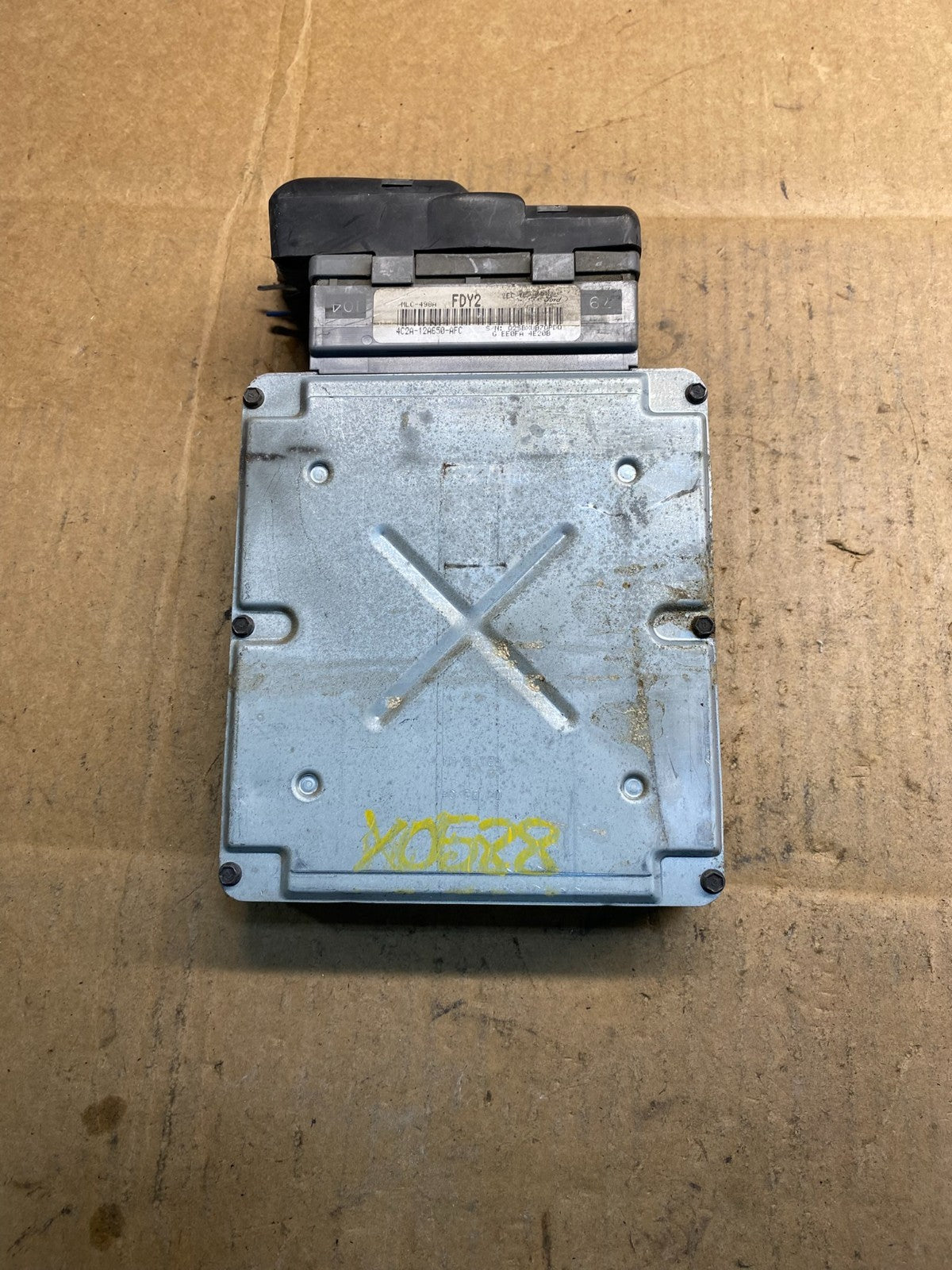 2004 Ford Van E250 E350 5.4L Engine Control Module Unit ECU AB3874 DG1