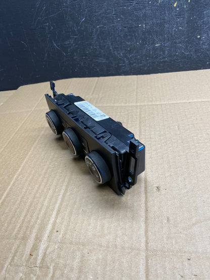2007 - 2009 Chevrolet Silverado Gmc Sierra A/C Heater Climate Control AC4567 DG2