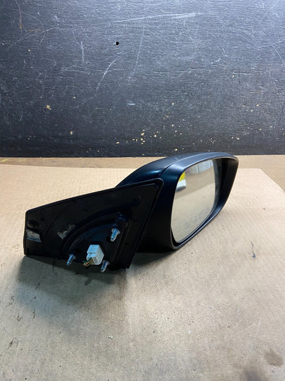 2012 2013 2014 Hyundai Elantra Right Passenger  Door Mirror Oem Z5497 MS8