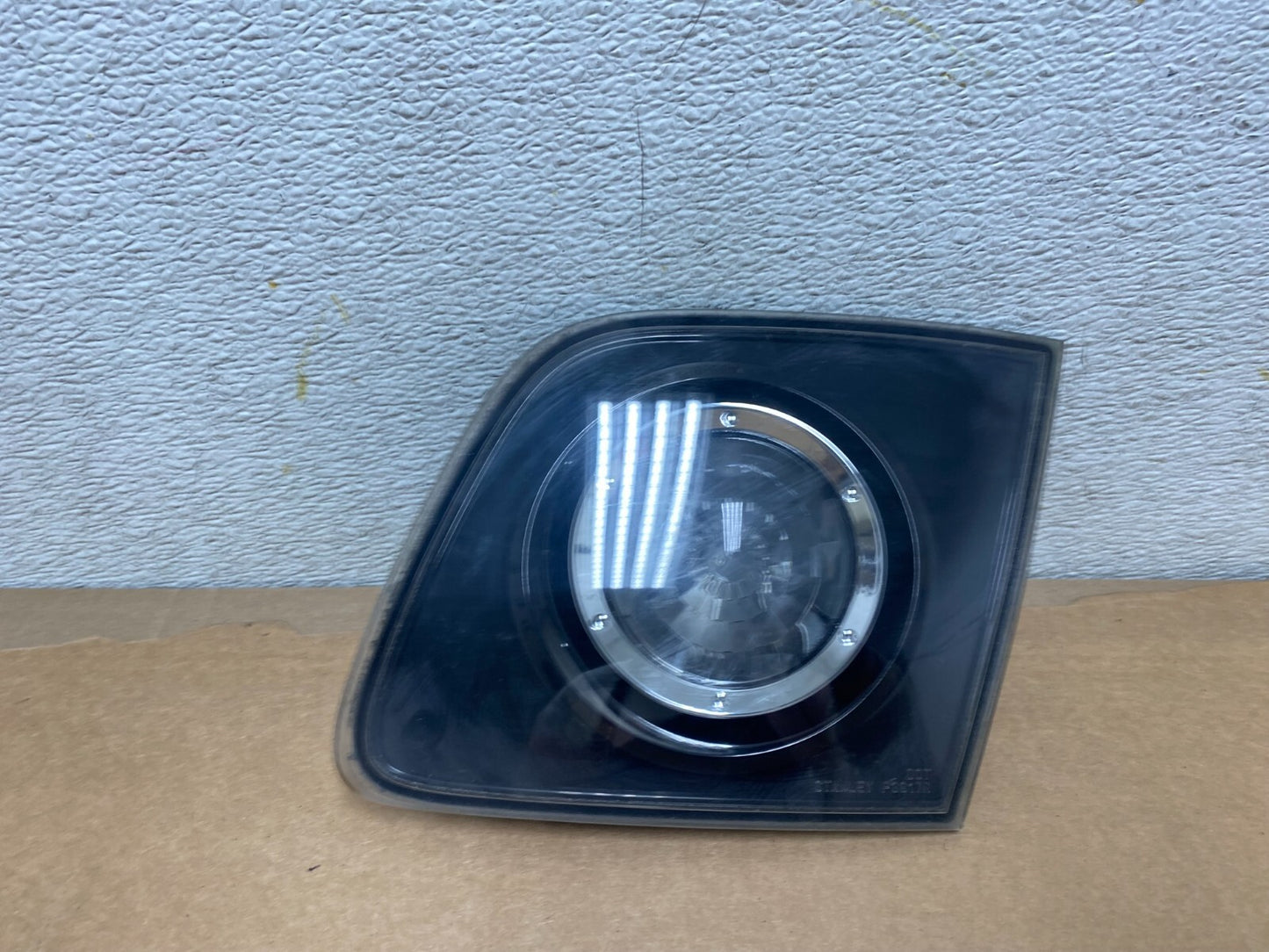2004 - 2009 Mazda 3 Sedan Right Passenger Rh Side Tail Light inner OEM L0144 DW0