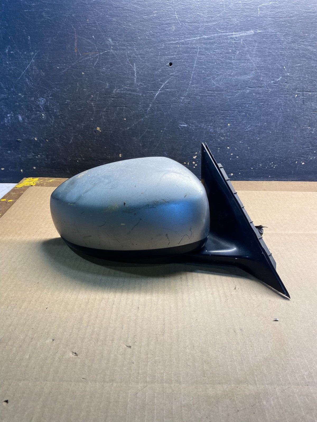 2003 to 2007 Infiniti G35 Right Pasenger RH View Door Mirror z2560 DG0