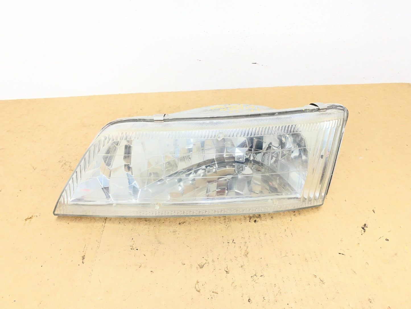 1997 to 1999 Nissan Maxima Left LH Side Headlight Halogen OEM AC3296 DW0