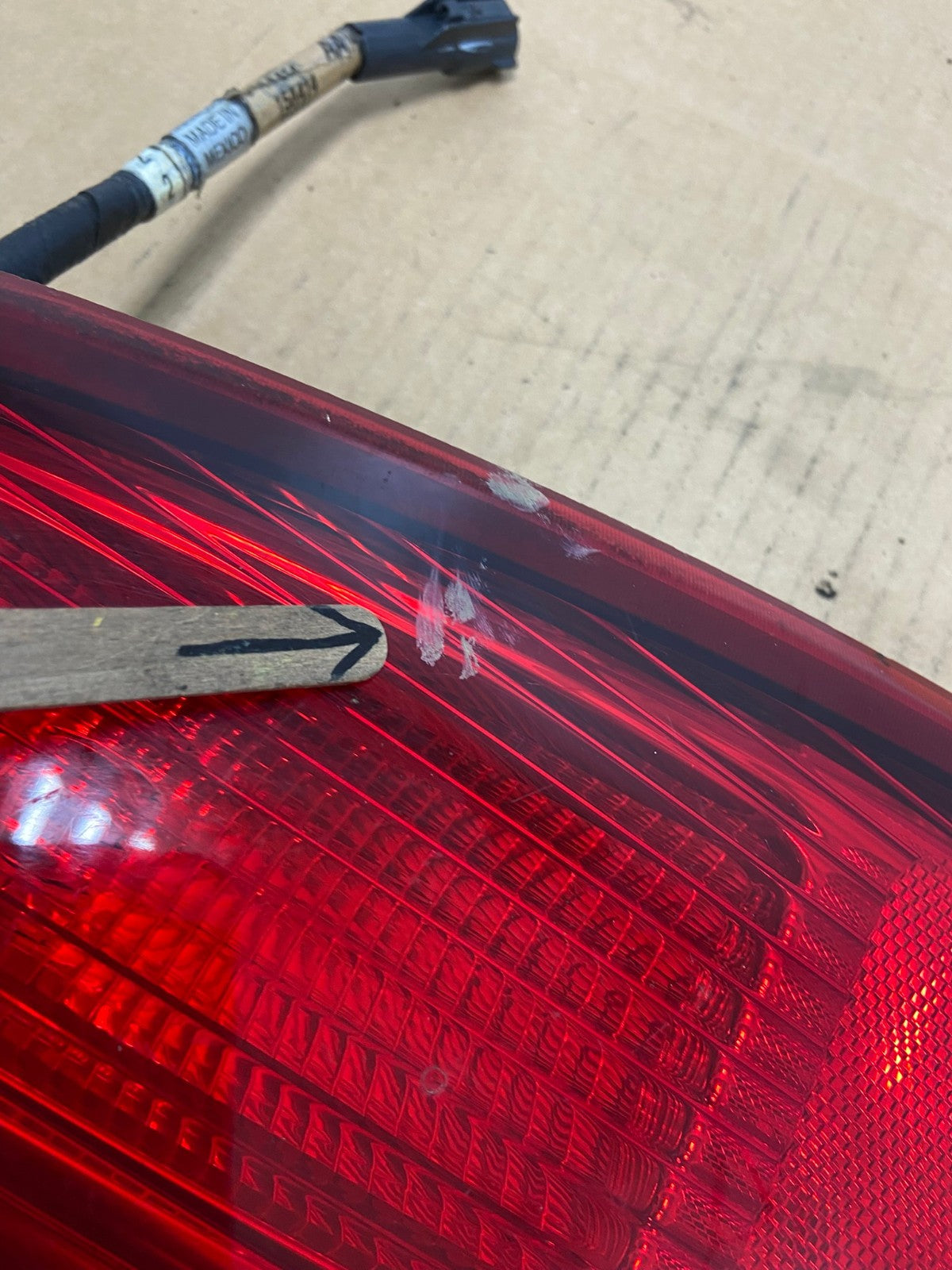 2003 - 2006 Lincoln Navigator Left Driver Lh Side Tail Light Inner AC7515 LK5
