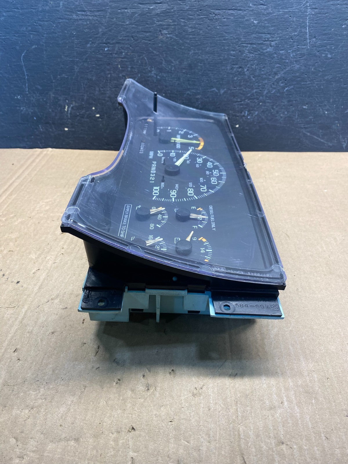 1995-1999 Silverado/Sierra/Yukon/Tahoe Speedometer Instrument Cluster AE7583 DG2
