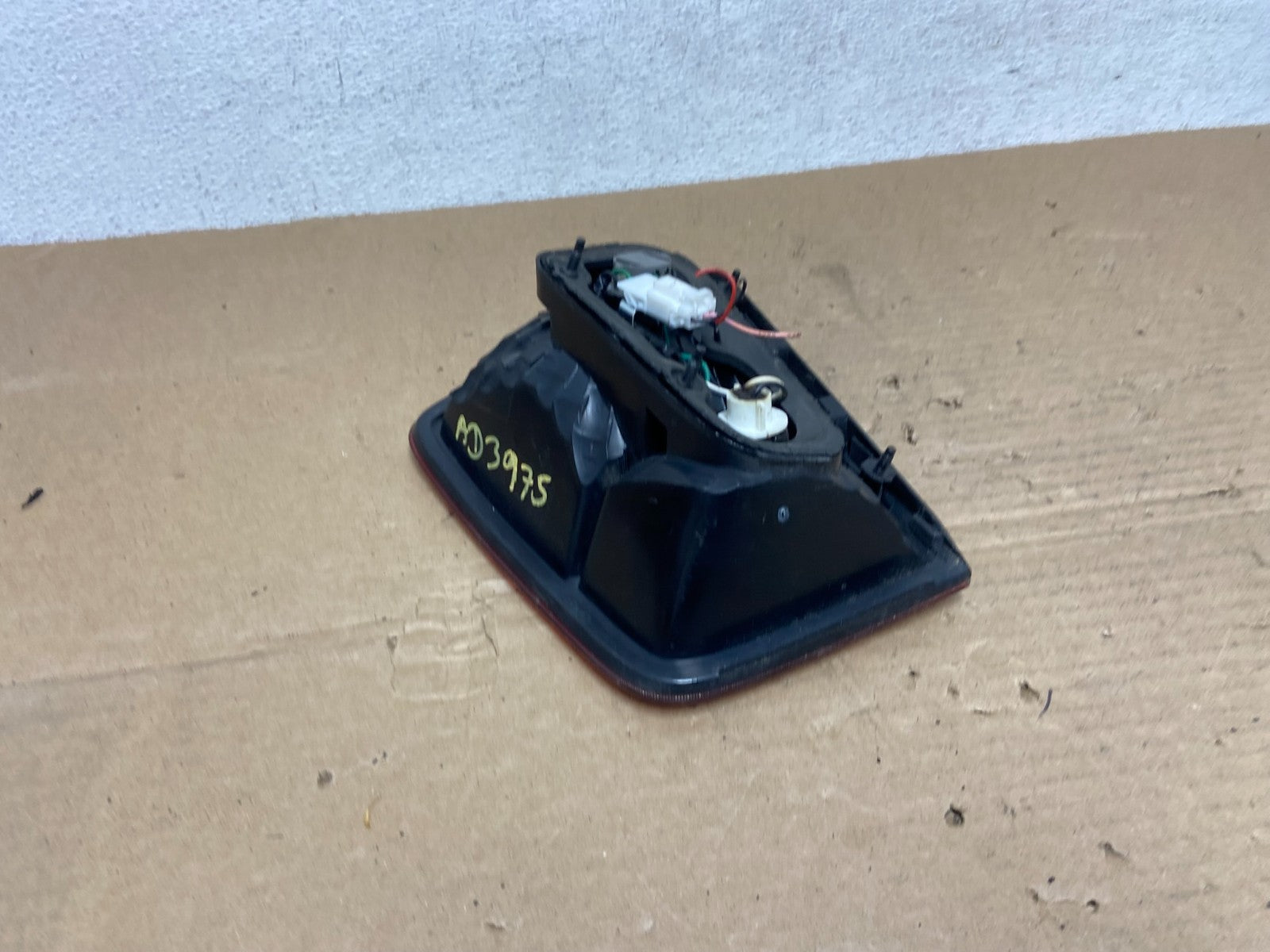 2009 2010 2011 Kia Borrego Left Driver LH Side Inner Tail Light AD3975 DW5