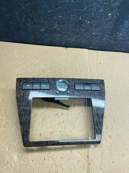 2006 to 2009 Ford Fusion Center Dash Radio Clock Bezel Trim ae4054 DG0