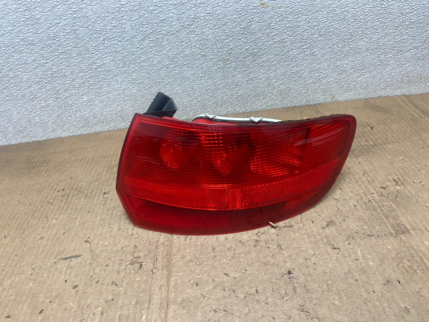 2006 2007 2008 Audi A3 8P Hatchback Right Passenger RH Tail Light Oem AA6854 DW0