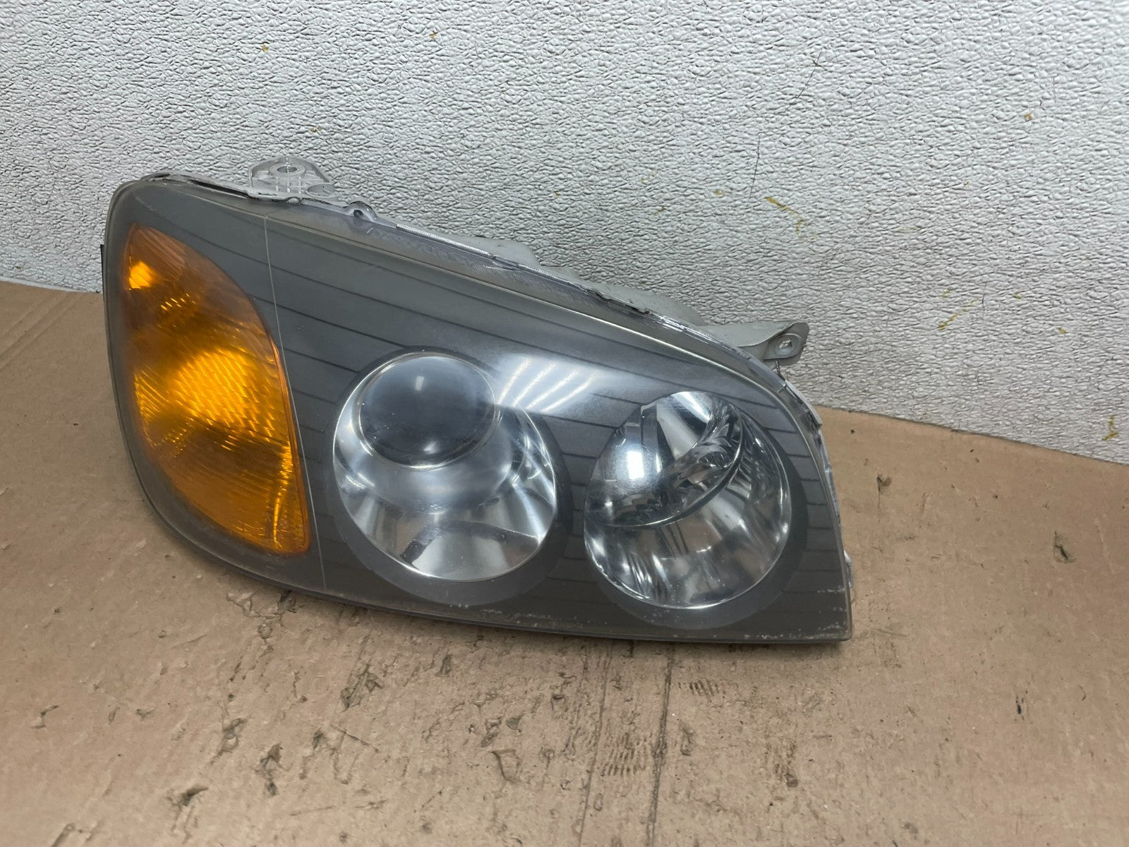 2001 2002 2003 Hyundai XG350 XG Right Passenger Headlight Halogen Oem Q5050 DW1