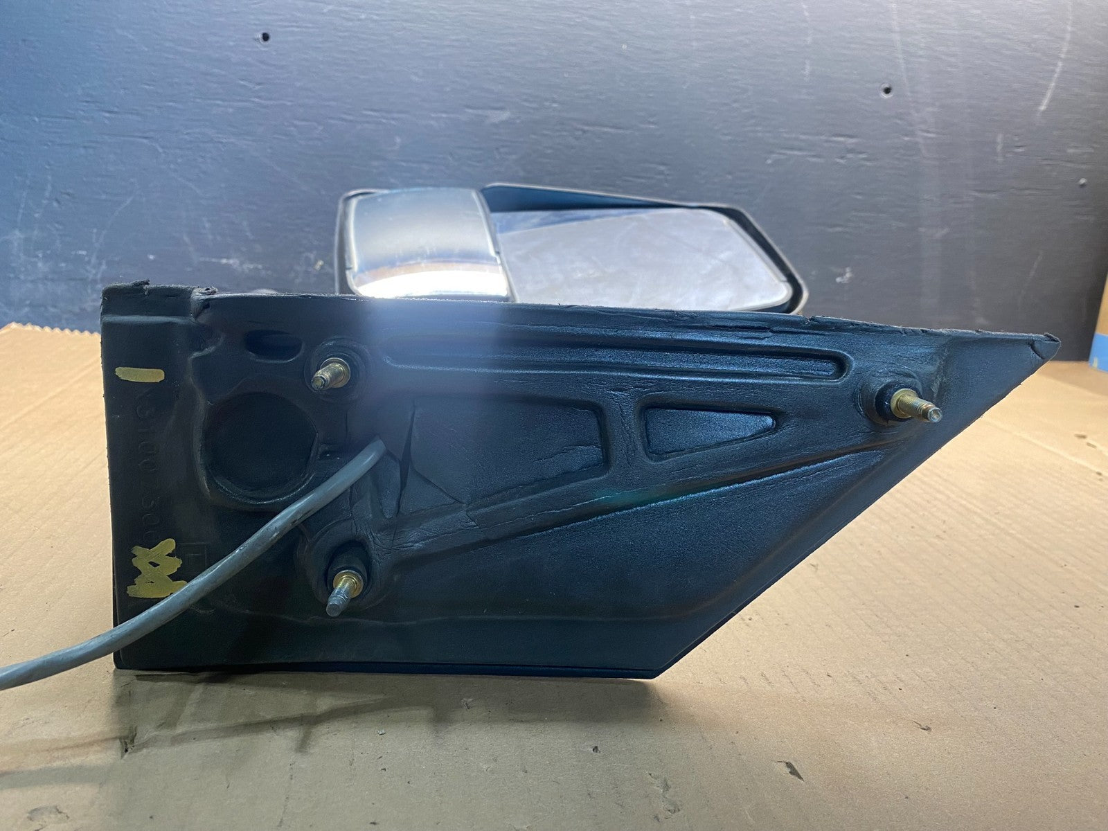 2008 Chevrolet Express Savana Left Driver LH Side View Mirror AC78823
