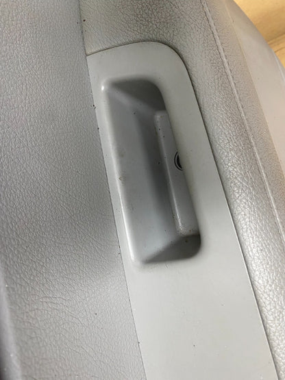 2014 2015 Kia Sorento Front Right Passenger RH Door Panel Trim G0145 DG13