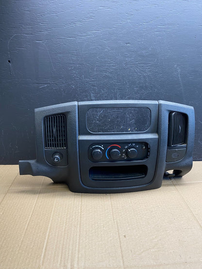 2002 to 2005 Dodge Ram Radio Climate Control Dash Air Vent Bezel Trim AC9310 DG0
