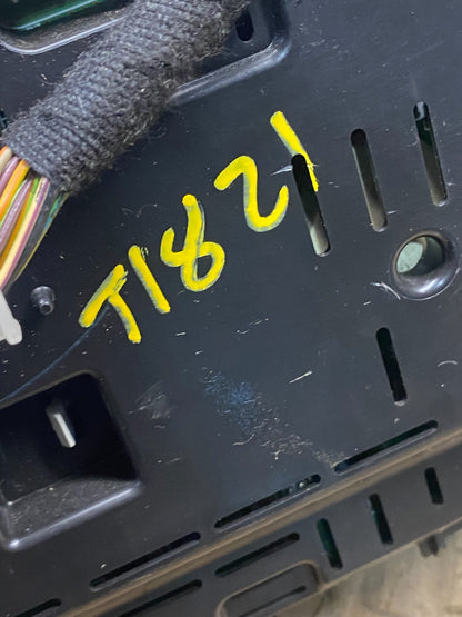 2010 - 2012 Ford Taurus Dash Speedometer Gauge Cluster Bezel Trim OEM T1821 DG7