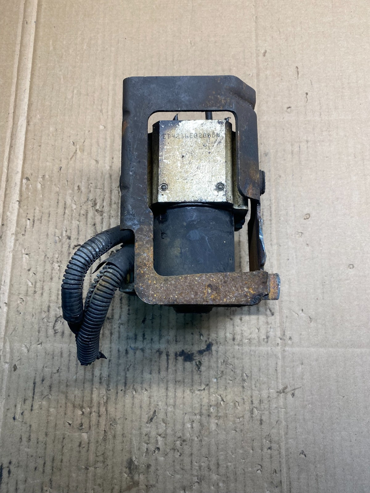 2004-07 Chevrolet Express ABS Pump Control OEM 13567136 Module AB2746 DG0