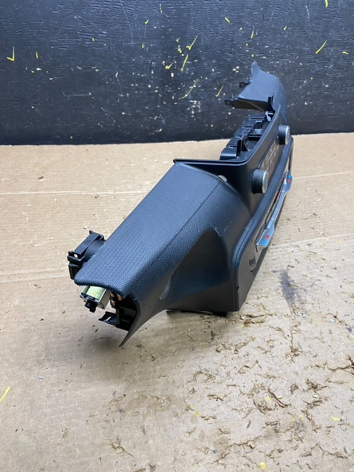 2020 to 2023 Ford Explorer Radio Climate Control Panel Trim Oem X1370 DG3