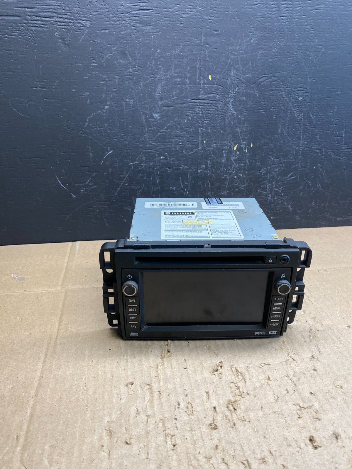 2007 to 2014 Chevrolet GMC Cadillac Radio Navigation Screen Display AB9655 DG4