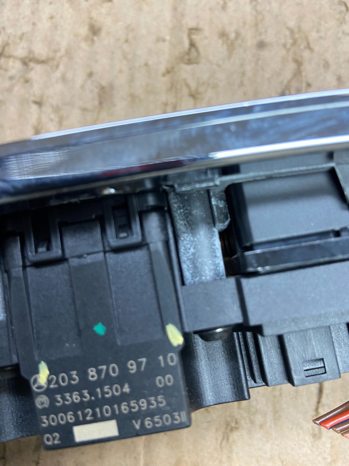 2005 - 2007 Mercedes C230 C240 Center Console Switch Control Unit ab1781 DG4