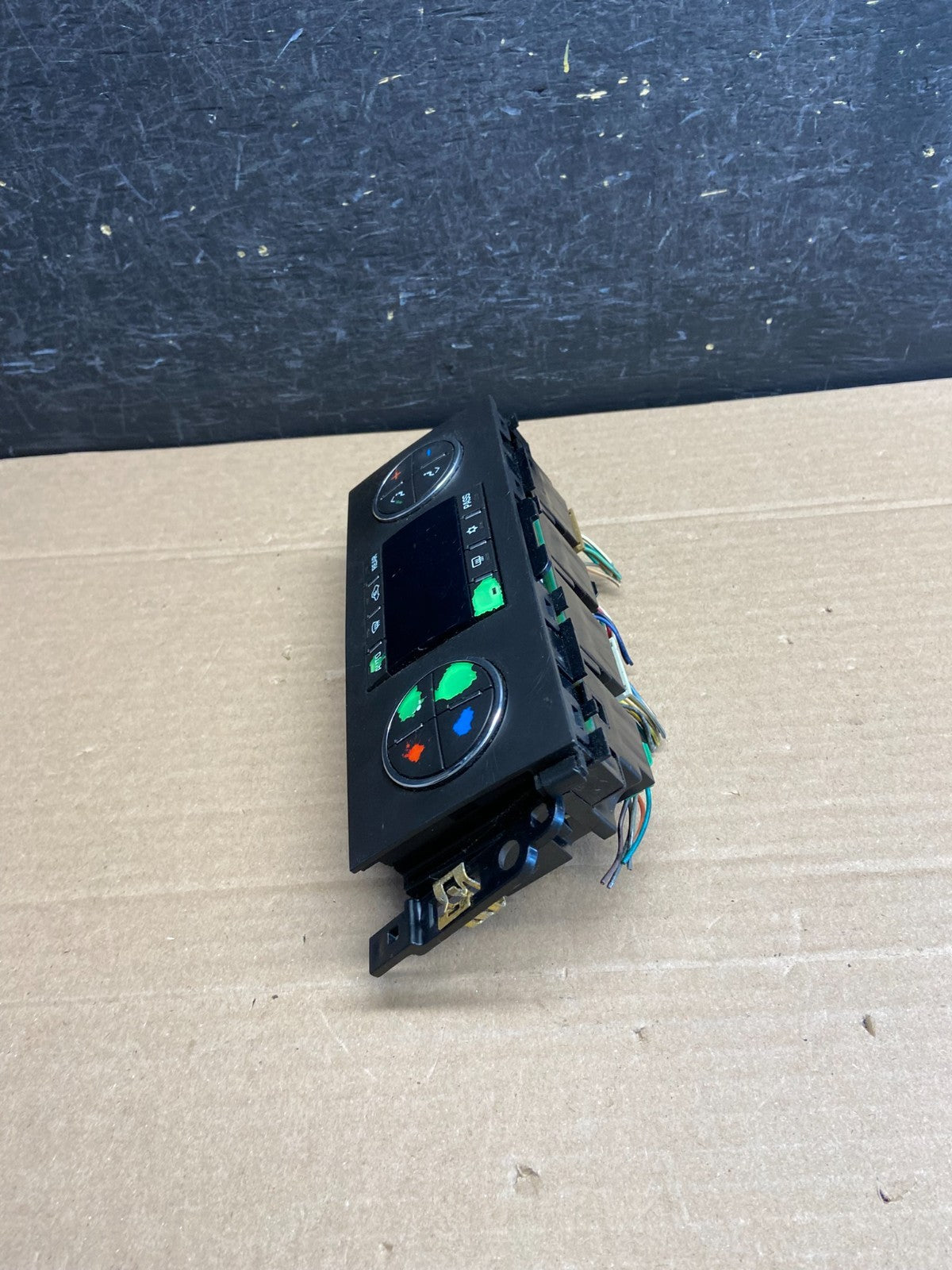 2007-2011 GMC Yukon Tahoe Automatic Climate Temperature Temp Control AG5059 DG1